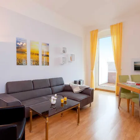 Viamar Villa *