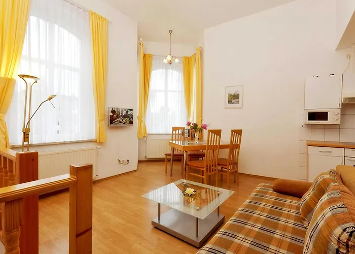 Villa Viamar *