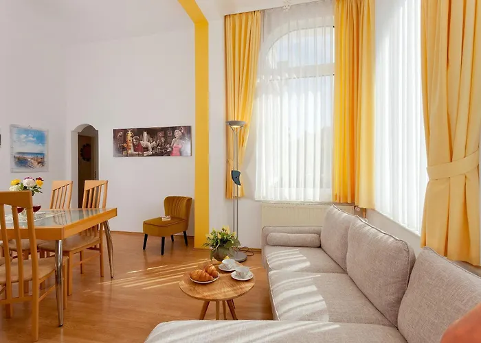Villa Viamar *